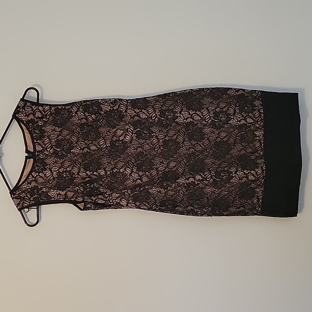 Cache Lace Sleeveless Black Dress, Size 2